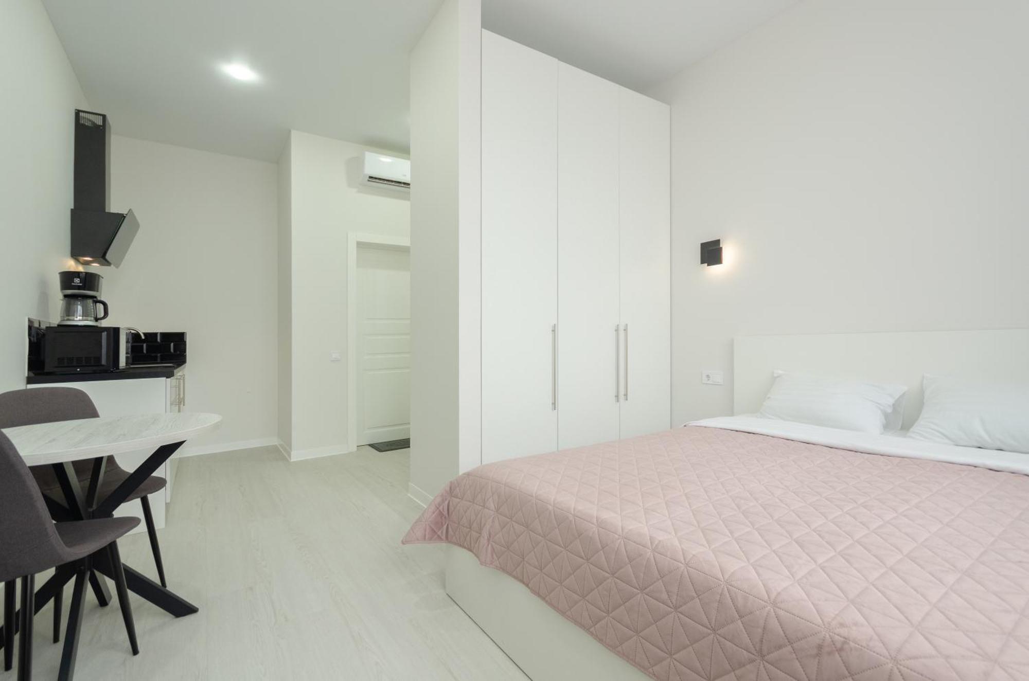 Petrovdom Inn Rc Diplomat Hall -The Smart Hotel Apartment Panoramic City View I Kiev Dış mekan fotoğraf