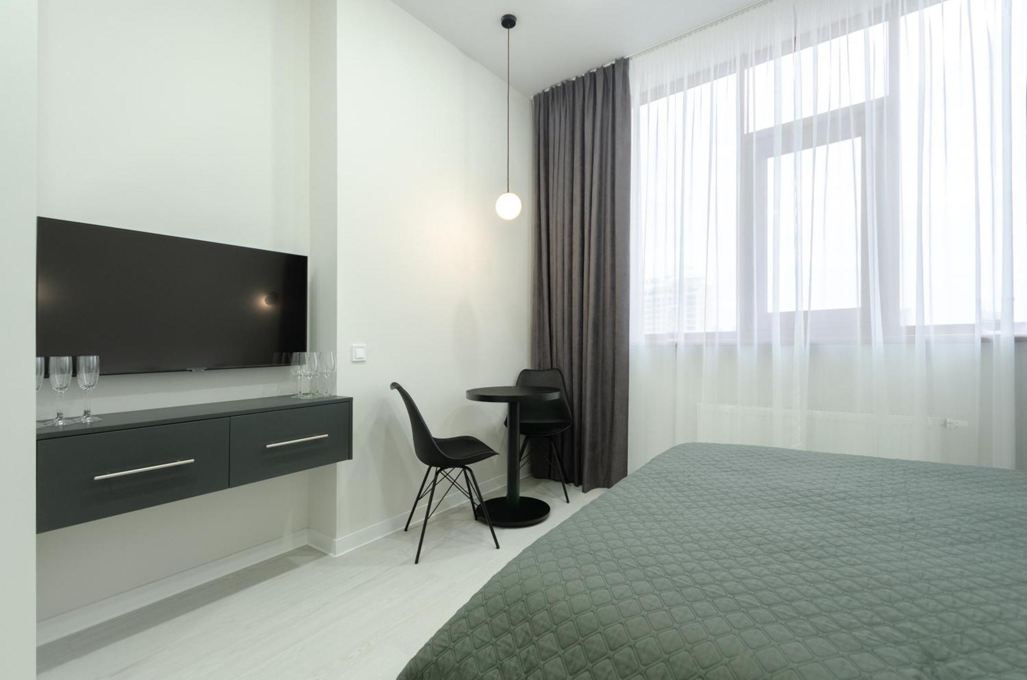 Petrovdom Inn Rc Diplomat Hall -The Smart Hotel Apartment Panoramic City View I Kiev Dış mekan fotoğraf