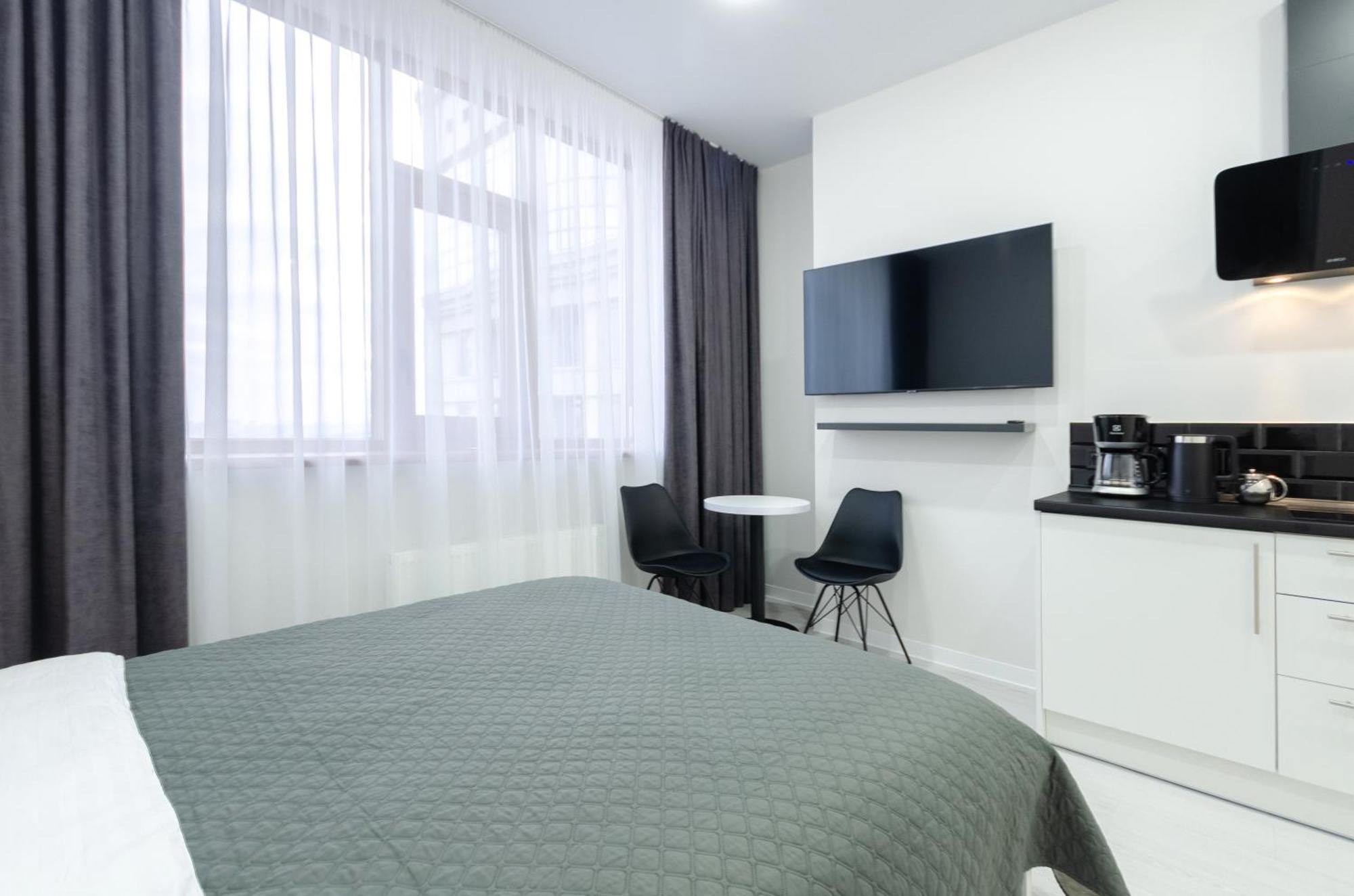 Petrovdom Inn Rc Diplomat Hall -The Smart Hotel Apartment Panoramic City View I Kiev Dış mekan fotoğraf