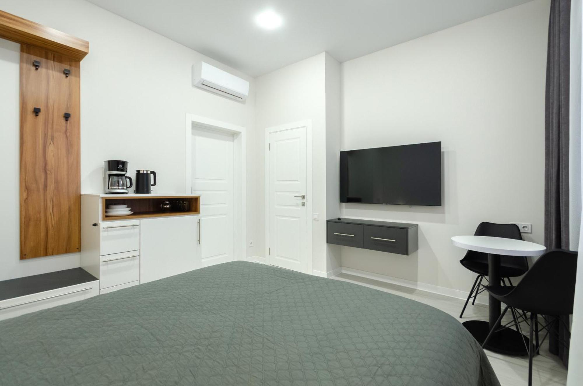 Petrovdom Inn Rc Diplomat Hall -The Smart Hotel Apartment Panoramic City View I Kiev Oda fotoğraf